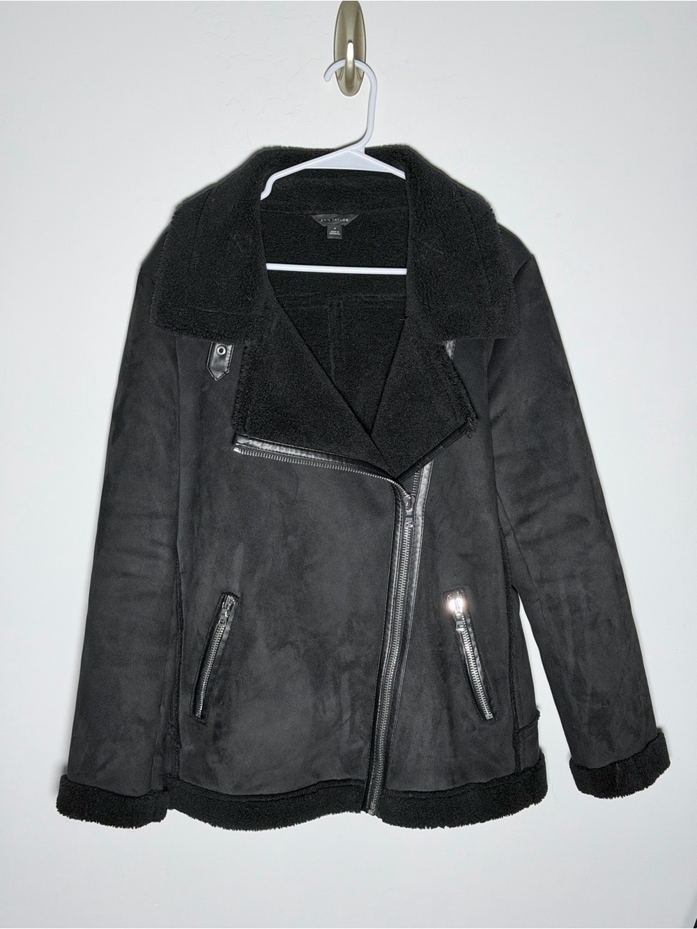 Ann Taylor Black Faux Suede Shearling Moto Aviator Jacket M
